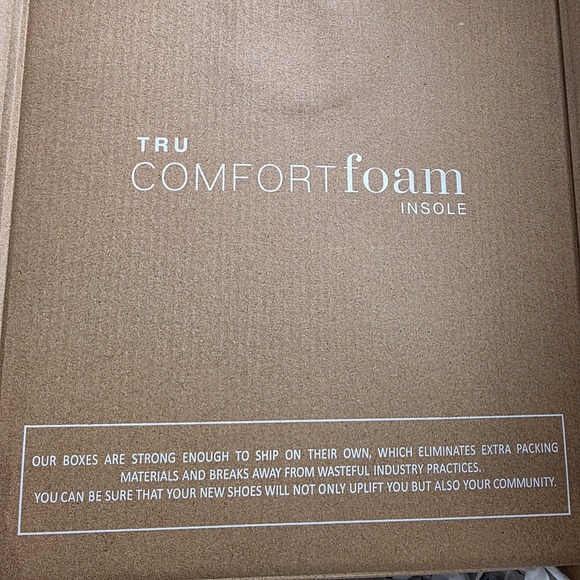 Journee Collection Leopard Print Over The Knee Boots Sz 8 XWC Extra Wide Calf - Picture 6 of 9